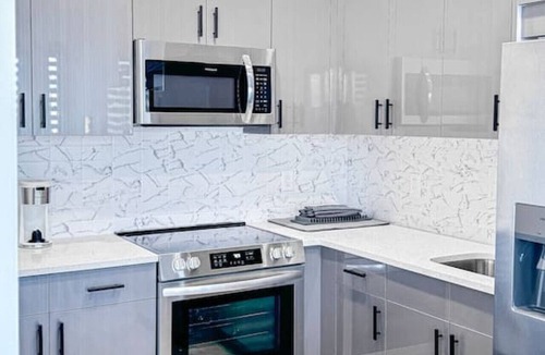 West New York Apartment | Stylish Studio Apt-Outside NYC