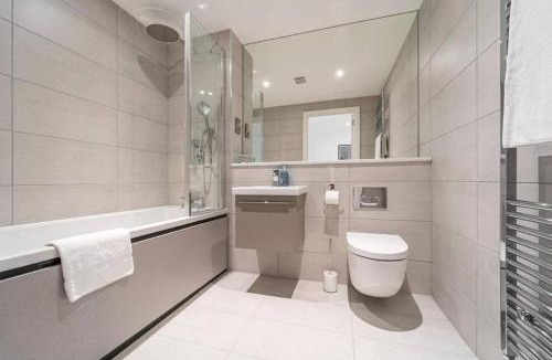 Barnt Green Apartment | Stylish studio apartment