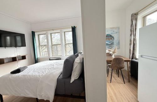 East Avenue Apartment | Stylish Studio Downtown RochesterKitchen