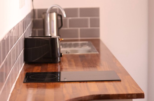 Kentish Town Apartment | Stylish Studio Escape