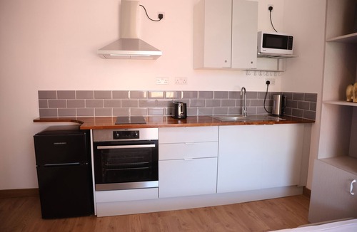 Kentish Town Apartment | Stylish Studio Escape