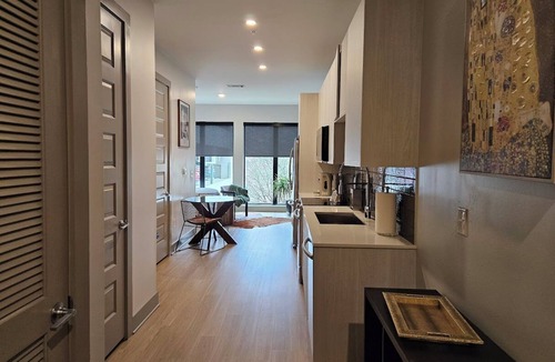 Home Park Apartment | Stylish Studio in Midtown ATL