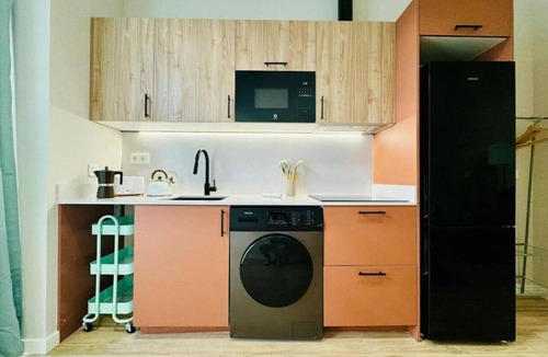 Patraix Apartment | Stylish Studio near City Center