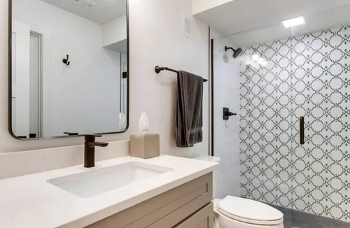 Jefferson Park Apartment | Stylish studio next to Mile High with kitchenette and large screen TV