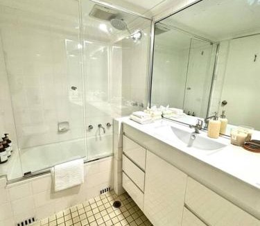 Darlinghurst Apartment | Stylish Studio with amazing pool