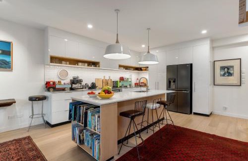 Grey Lynn Apartment | Stylish Townhouse