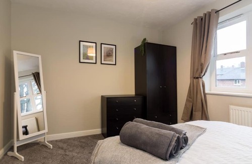 Sheffield Apartment | Stylish two bedroom home SHEFFIELD