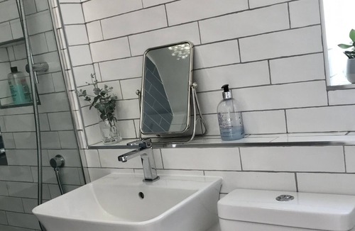 Banbury Cottage | Stylish Victorian 2 Bed Townhouse