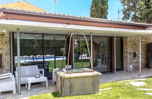 Sant Ramon Villa | Stylish Villa for 27 in Catalonian countryside!
