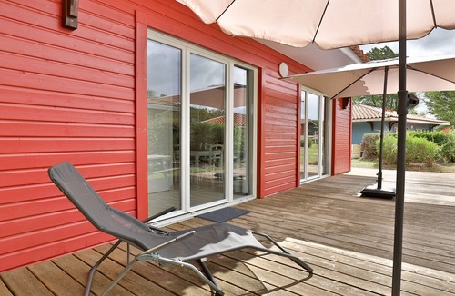 Parentis-en-Born Villa | Stylish villa in Parentis-en-Born