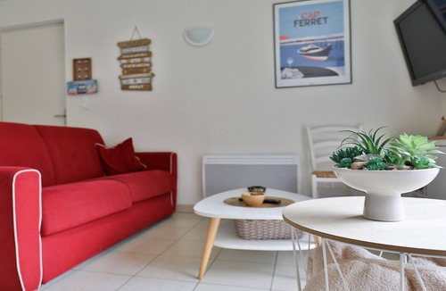 Parentis-en-Born Villa | Stylish villa in Parentis-en-Born