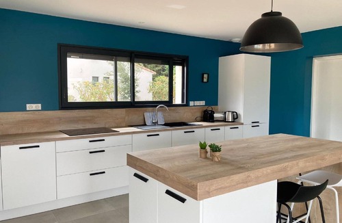 Sainte-Valiere House | Stylish Villa in Sainte-Valière