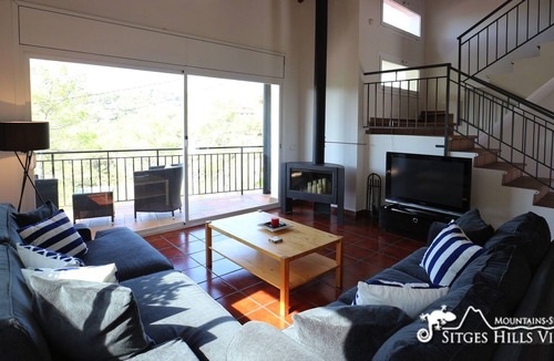 Olivella Villa | Stylish Villa Jupiter with cool Swimming pool and A/C, quiet setting