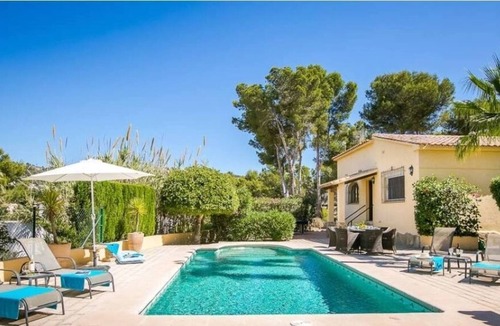 San Jaime Villa | Stylish villa, private pool, summer kitchen and bar!
