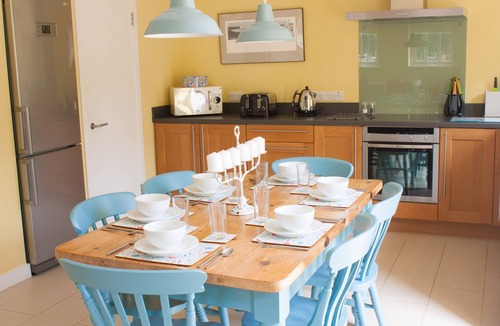 Knodishall Cottage | Stylishly Appointed, Peaceful Countryside