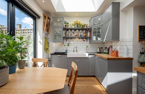 Lee House | Stylishly designed London Townhouse - Garden Oasis! - Pass the Keys