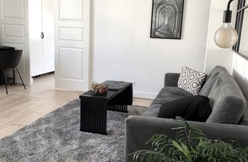 Charlottenlund Apartment | Stylist apartment in exclusive area, 15 mins from central Copenhagen