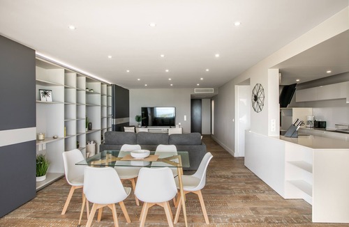 Orient Bay Apartment | Sunrise 21