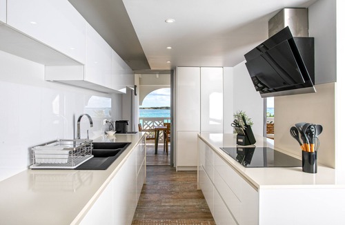 Orient Bay Apartment | Sunrise 21