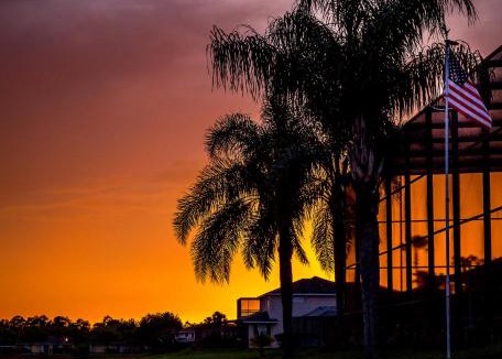 Sunset Lakes House | Suaimhneas