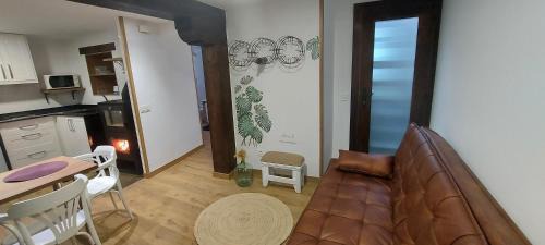 San Vicente de la Sonsierra Apartment | Subida san juan