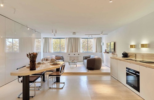 Chaillot Apartment | Sublim apartment on Avenue Montaigne/Eiffel Tower