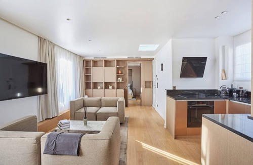 16th Arrondissement Apartment | Sublim Penthouse Trocadero Tour Eiffel