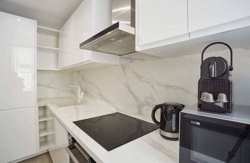 Batignolles Apartment | Sublime 3 bedrooms flat center of Paris Montmartre