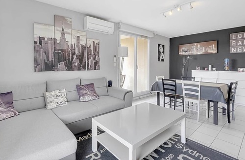 Saint - Michel Apartment | Sublime 64m² With 2 Balconies For 6 In Toulouse
