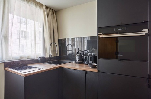 Necker Apartment | Sublime AC suite Luxembourg St Germain des Près