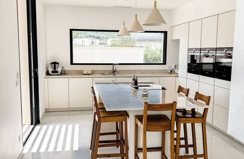 Montarnaud Villa | Sublime architect-designed villa not overlooked