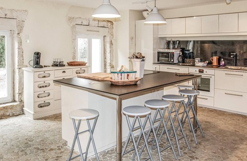 Pont-Saint-Esprit House | Sublime château avec piscine