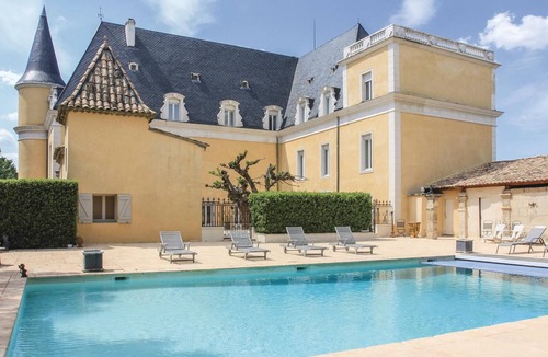Pont-Saint-Esprit House | Sublime château avec piscine