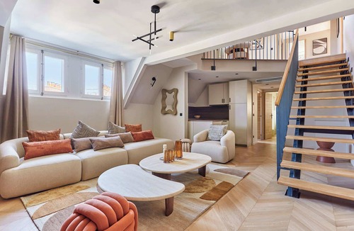 Porte-Dauphine Apartment | Sublime Duplex Arc de Triomphe/Trocadero