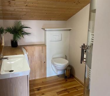 Montlaur-en-Diois House | Sublime studio de caractère ,50 m2 climatisé .