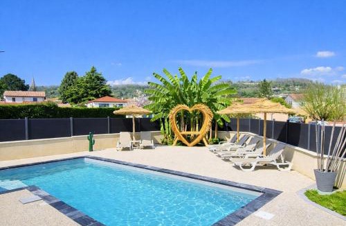 Bon-Encontre Villa | Sublime villa des Oliviers - Piscine chauffée, espace détente, Baby-foot, cuisine extérieure - proche d'Agen