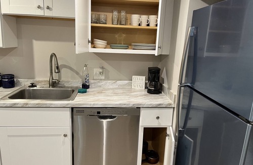 West Springfield Apartment | Suburban apartment, quiet!