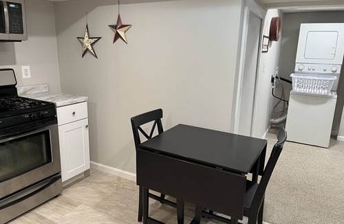 West Springfield Apartment | Suburban apartment, quiet!