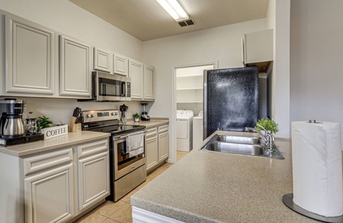 Medical Center District House | Suburban San Antonio Stay Near Parks & Hospitals