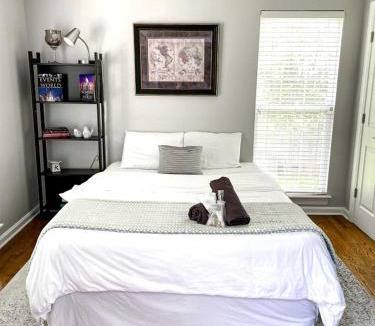 Charlotte House | Suburban Sanctuary in Charlotte, North Carolina
