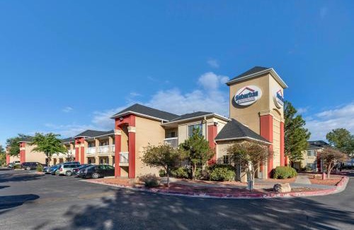 Northeast Heights Hotel | Suburban Studios Albuquerque Uptown