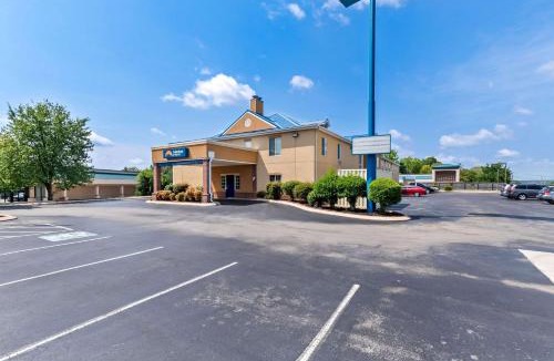 Tyner Hotel | Suburban Studios Chattanooga Northeast - Ooltewah