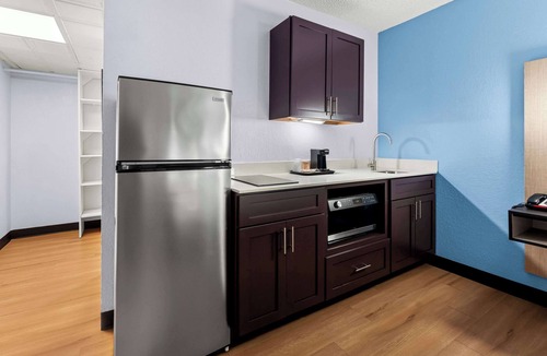 Cordele Hotel | Suburban Studios Cordele I-75