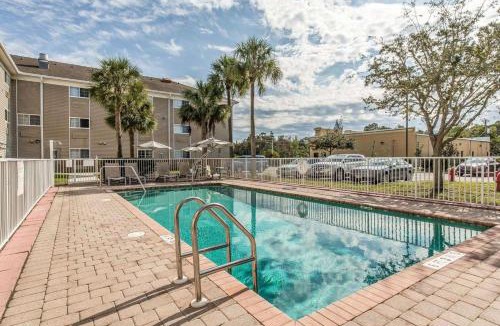 Fort Myers Hotel | Suburban Studios Fort Myers Cape Coral