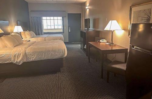 Holiday City Hotel | Suburban Studios Montpelier