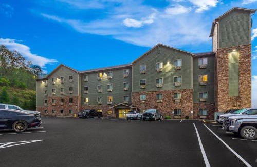 Morgantown Hotel | Suburban Studios Morgantown
