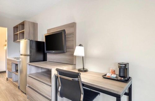 Tysons Hotel | Suburban Studios Tysons Corner