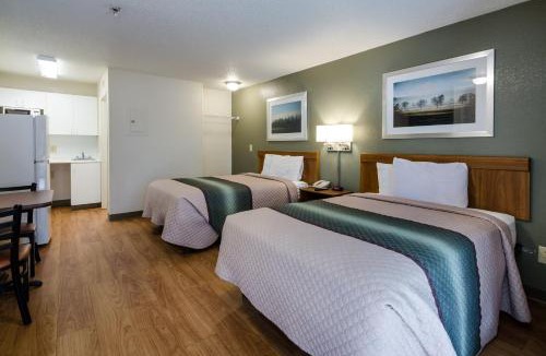 Winston - Salem Hotel | Suburban Studios Winston Salem-University Parkway