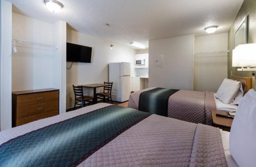 Winston - Salem Hotel | Suburban Studios Winston Salem-University Parkway