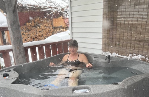 St. Ignatius House | SUCASA private home with shared laundry under the Mission Mountains pets allowed